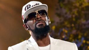 Read more about the article Lawyers appeal R. Kelly’s 20-year term in a Chicago sex crime case